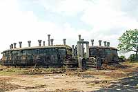 ancient2.jpg (11347 bytes)