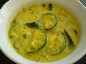 Zucchini (courgette) Curry
